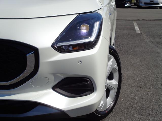 スイフト ハイブリッドＭＸ　デュアルセンサーブレーキＩＩ　全方位モニター付９インチコネクト機能付フルセグナビ　ＬＥＤヘッドライト　レーダークルーズコントロール　コーナーセンサー　シートヒーター　セキュリティアラーム（14枚目）