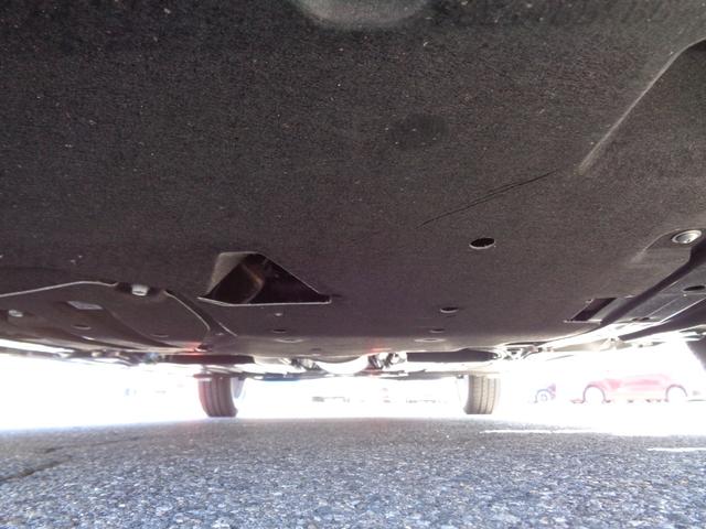 スイフト ハイブリッドＭＸ　デュアルセンサーブレーキＩＩ　全方位モニター付９インチコネクト機能付フルセグナビ　ＬＥＤヘッドライト　レーダークルーズコントロール　コーナーセンサー　シートヒーター　セキュリティアラーム（25枚目）