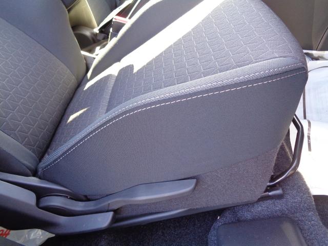 スイフト ハイブリッドＭＸ　デュアルセンサーブレーキＩＩ　全方位モニター付９インチコネクト機能付フルセグナビ　ＬＥＤヘッドライト　レーダークルーズコントロール　コーナーセンサー　シートヒーター　セキュリティアラーム（37枚目）