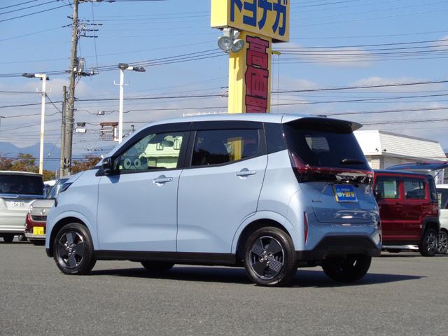 NISSAN SAKURA X