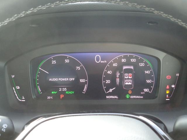 ZR-V e:HEV Z 4WD ホンダセンシング 9インチフルセグナビ マルチビューモニター パワーバックドア レーダークルーズコントロール シートヒーター ETC2.0 コーナーセンサー パドルシフト LEDヘッドライト(6枚目)