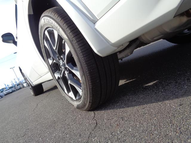 ZR-V e:HEV Z 4WD ホンダセンシング 9インチフルセグナビ マルチビューモニター パワーバックドア レーダークルーズコントロール シートヒーター ETC2.0 コーナーセンサー パドルシフト LEDヘッドライト(24枚目)