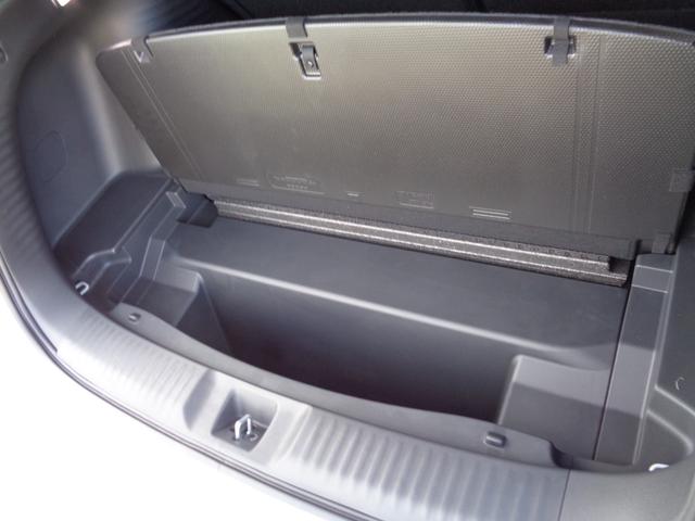 ZR-V e:HEV Z 4WD ホンダセンシング 9インチフルセグナビ マルチビューモニター パワーバックドア レーダークルーズコントロール シートヒーター ETC2.0 コーナーセンサー パドルシフト LEDヘッドライト(30枚目)