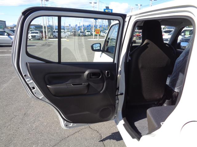 アルト L バックアイカメラ スズキコネクト対応通信機装着車 デュアルセンサーブレーキII キーレスエントリー オートライト シートヒーター コーナーセンサー セキュリティアラーム カーテンエアバッグ(48枚目)