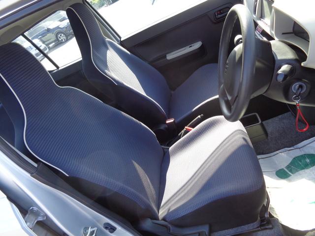 アルト Ｆ　小雹凹　地デジメモリーナビ　キーレスエントリー　ＥＴＣ　ドライブレコーダー　ＭＴモード　横滑防止装置　セキュリティアラーム　フロアマット　ドアバイザー　社外アルミ（11枚目）