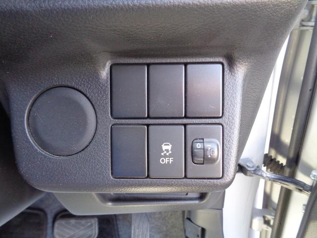 アルト Ｆ　小雹凹　地デジメモリーナビ　キーレスエントリー　ＥＴＣ　ドライブレコーダー　ＭＴモード　横滑防止装置　セキュリティアラーム　フロアマット　ドアバイザー　社外アルミ（20枚目）