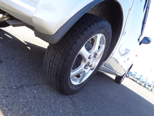 アルト Ｆ　小雹凹　地デジメモリーナビ　キーレスエントリー　ＥＴＣ　ドライブレコーダー　ＭＴモード　横滑防止装置　セキュリティアラーム　フロアマット　ドアバイザー　社外アルミ（24枚目）