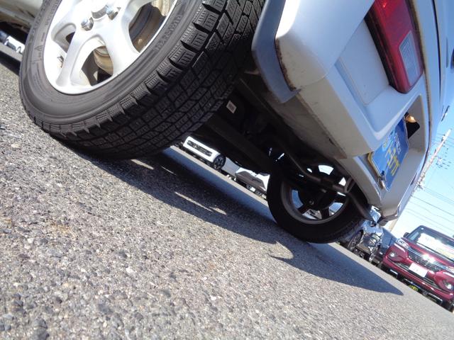 アルト Ｆ　小雹凹　地デジメモリーナビ　キーレスエントリー　ＥＴＣ　ドライブレコーダー　ＭＴモード　横滑防止装置　セキュリティアラーム　フロアマット　ドアバイザー　社外アルミ（63枚目）