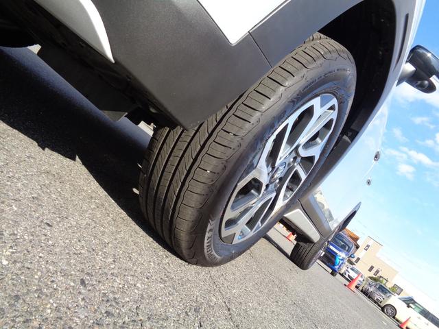 フロンクス ベースグレード　デュアルセンサーブレーキＩＩ　９インチコネクト対応フルセグメモリーナビ　全方位カメラ　レーダークルーズコントロール　ＬＥＤヘッドライト　シートヒーター　パドルシフト　ヘッドアップディスプレイ　ＥＴＣ（22枚目）