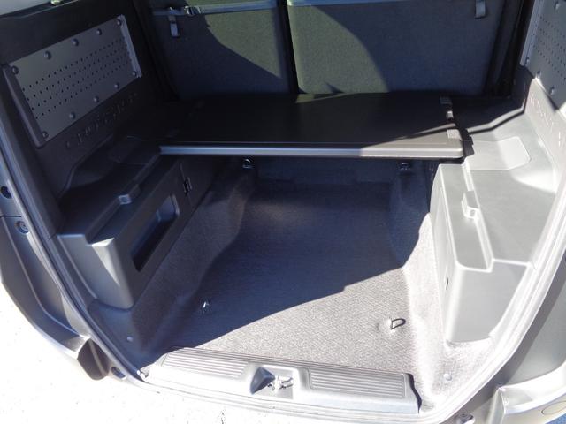 フリード ｅ：ＨＥＶクロスター　ホンダセンシング　９インチディスプレイオーディオ　バックカメラ　両側電動スライドドア　レーダークルーズコントロール　ＬＥＤヘッドライト　コーナーセンサー　シートヒーター　セキュリティアラーム（29枚目）