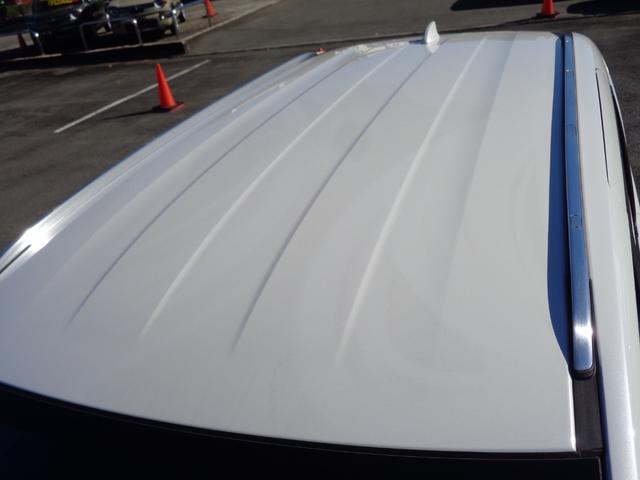 フリード ｅ：ＨＥＶクロスター　ホンダセンシング　９インチディスプレイオーディオ　バックカメラ　両側電動スライドドア　レーダークルーズコントロール　ＬＥＤヘッドライト　コーナーセンサー　シートヒーター　セキュリティアラーム（61枚目）