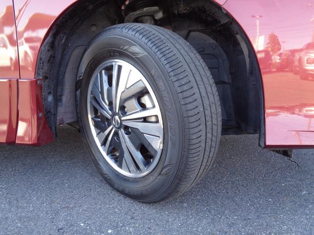 セレナ ｅ－パワー　ハイウェイスターＶ　エマージェンシーブレーキ　１０インチフルセグナビ　アラウンドビューモニター　後席モニター　プロパイロット　両側電動スライドドア　ＬＥＤヘッドライト　ＥＴＣ　コーナーセンサー　ドライブレコーダー（14枚目）