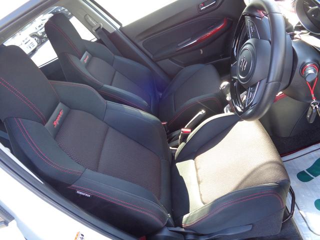 万一の納車後不具合が発生してしまった場合は保証書の規定に従い、運輸局指定当社自社整備工場にて迅速に対応させていただきます。群馬県外のお客様は最寄りの当社指定の整備工場を迅速に手配させていただきます。