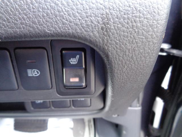 ｅＫカスタム Ｔセーフティパッケージ　雹凹有　ＦＣＭ　フルセグＳＤナビ　アラウンドビューモニター　ＨＩＤヘッドライト　クルーズコントロール　ＥＴＣ　シートヒーター　コーナーセンサー　キープッシュスタート　リアダークガラス　純正アルミ（11枚目）