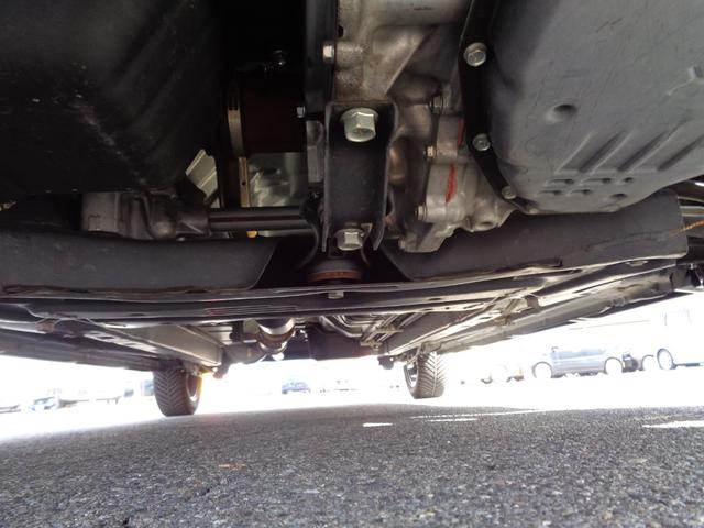 ｅＫカスタム Ｔセーフティパッケージ　雹凹有　ＦＣＭ　フルセグＳＤナビ　アラウンドビューモニター　ＨＩＤヘッドライト　クルーズコントロール　ＥＴＣ　シートヒーター　コーナーセンサー　キープッシュスタート　リアダークガラス　純正アルミ（26枚目）