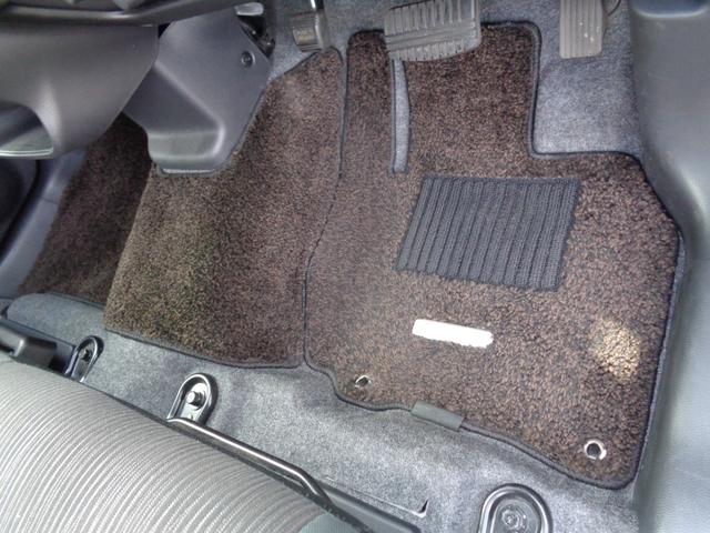 ｅＫカスタム Ｔセーフティパッケージ　雹凹有　ＦＣＭ　フルセグＳＤナビ　アラウンドビューモニター　ＨＩＤヘッドライト　クルーズコントロール　ＥＴＣ　シートヒーター　コーナーセンサー　キープッシュスタート　リアダークガラス　純正アルミ（38枚目）