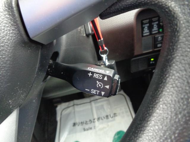 ルーミー Ｇ　雹凹有　スマートアシストＩＩ　フルセグＳＤナビ　バックカメラ　両側電動スライドドア　ＬＥＤヘッドライト　ＥＴＣ　クルーズコントロール　コーナーセンサー　リアダークガラス　ワンオーナー　オートエアコン（11枚目）