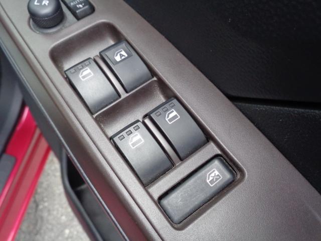 ルーミー Ｇ　雹凹有　スマートアシストＩＩ　フルセグＳＤナビ　バックカメラ　両側電動スライドドア　ＬＥＤヘッドライト　ＥＴＣ　クルーズコントロール　コーナーセンサー　リアダークガラス　ワンオーナー　オートエアコン（36枚目）