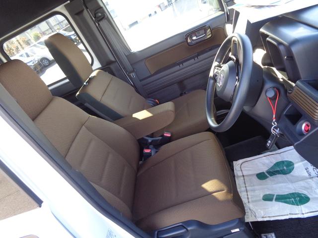 N-VAN ファン スタイル+ネイチャー 雹凹有 ホンダセンシング 8インチフルセグインターナビ バックカメラ LEDヘッドライト レーダークルーズコントロール 両側スライドドア リアコーナーセンサー リアダークガラス セキュリティアラーム(11枚目)