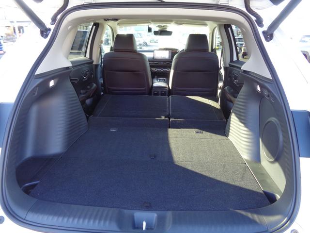 ＺＲ－Ｖ ｅ：ＨＥＶ　Ｚ　ホンダセンシング　９インチフルセグナビ　マルチビューカメラ　レーダークルーズコントロール　ＬＥＤヘッドライト　パドルシフト　パワーバックドア　ＥＴＣ２．０　前後ドライブレコーダー　ステアリングヒーター（17枚目）