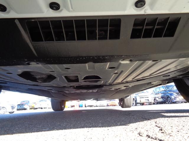 ＺＲ－Ｖ ｅ：ＨＥＶ　Ｚ　ホンダセンシング　９インチフルセグナビ　マルチビューカメラ　レーダークルーズコントロール　ＬＥＤヘッドライト　パドルシフト　パワーバックドア　ＥＴＣ２．０　前後ドライブレコーダー　ステアリングヒーター（25枚目）