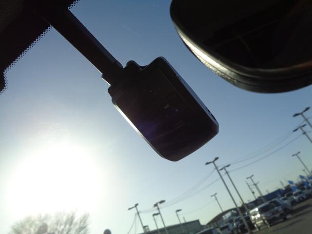 ＺＲ－Ｖ ｅ：ＨＥＶ　Ｚ　ホンダセンシング　９インチフルセグナビ　マルチビューカメラ　レーダークルーズコントロール　ＬＥＤヘッドライト　パドルシフト　パワーバックドア　ＥＴＣ２．０　前後ドライブレコーダー　ステアリングヒーター（57枚目）