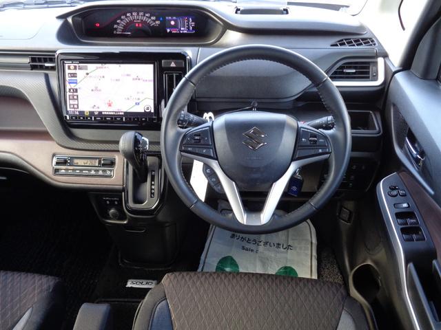 ソリオバンディット ハイブリッドＭＶ　雹凹有　ワンオーナー　デュアルカメラブレーキ　１０インチフルセグナビ　全方位カメラ　後席モニター　両側電動スライドドア　ＥＴＣ　シートヒーター　ヘッドアップディスプレイ　セキュリティアラーム（4枚目）