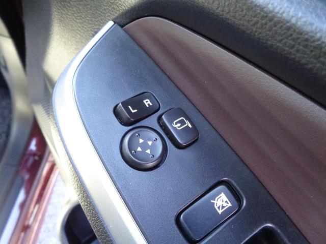 ソリオバンディット ハイブリッドＭＶ　雹凹有　ワンオーナー　デュアルカメラブレーキ　１０インチフルセグナビ　全方位カメラ　後席モニター　両側電動スライドドア　ＥＴＣ　シートヒーター　ヘッドアップディスプレイ　セキュリティアラーム（37枚目）