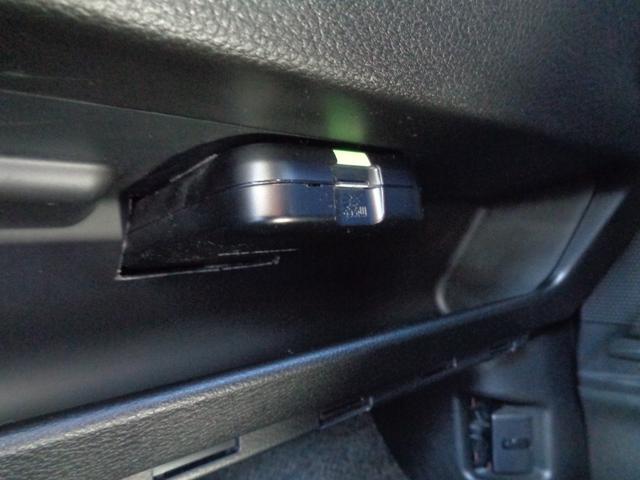 ソリオバンディット ハイブリッドＭＶ　雹凹有　ワンオーナー　デュアルカメラブレーキ　１０インチフルセグナビ　全方位カメラ　後席モニター　両側電動スライドドア　ＥＴＣ　シートヒーター　ヘッドアップディスプレイ　セキュリティアラーム（54枚目）