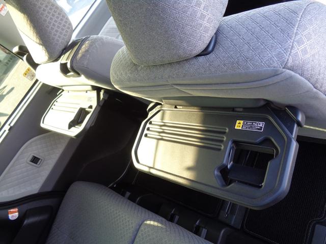 シフォン G スマートアシスト 雹凹有 スマートアシスト フルセグメモリーナビ バックカメラ LEDヘッドライト 電動スライドドア シートヒーター コーナーセンサー キープッシュスタート リアダークガラス セキュリティアラーム(41枚目)