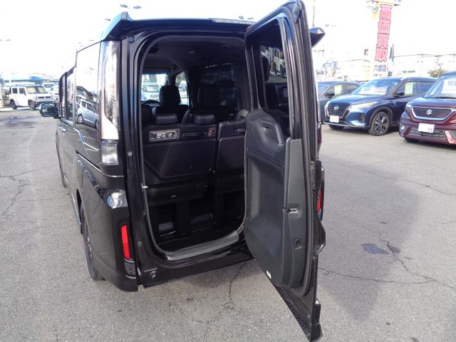 ステップワゴンスパーダ スパーダハイブリッドG・EXホンダセンシングブラスタ 雹凹有 CMBS 10インチフルセグナビ マルチビューカメラ 両側電動スライドドア レーダークルーズコントロール LEDヘッドライト ETC シートヒーター 前後ドライブレコーダー セキュリティ(30枚目)