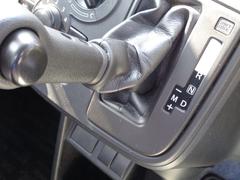 �졼���󥰥������Ф�����ޥ˥奢��⡼�ɡ����եȥ�С���֣͡פΰ��֤ˤ��ơ��֡ܡפΥ�С�������ȥ��եȥ��åס��֡ݡפΥ�С�������ȥ��եȥ����󤷤ޤ����ڤ����ɥ饤�֤Ǥ��ޤ��� 4