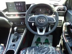 ��ž�ʤ���λ볦���ɤ�����θ�������󥹥ȥ���ȥѥͥ�˲ä�����ž��¦�˸��������֤��줿���ѥͥ��ࡢ����򿭤Ф��������ʰ��֤����֤������եȥ�С��ʤɡ���ž�˽���Ǥ���ɥ饤�С������֤�¸��� 2