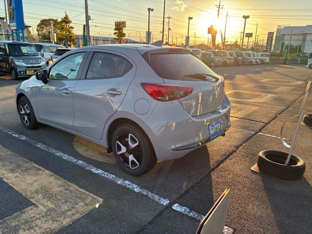 ＭＡＺＤＡ２ ＸＤ　ＢＤ　３６０°セーフティパッケージ　フルセグＴＶ　全方位カメラ　ウォームコンフォートパッケージ　セーフティクルーズパッケージ　ＬＥＤヘッドライト　前後ドラレコ　ＥＴＣ　シートヒーター　ステアリングヒーター（39枚目）