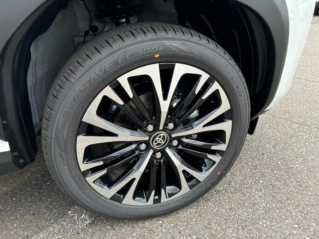 ヤリスクロス ハイブリッドZ 全方位モニター ナビ フルセグTV ETC2.0 アダプティブハイビーム トヨタチームメイト デジタルキー フロアマット シートヒーター ステアリングヒーター パワーシート 8インチディスプレイ(23枚目)