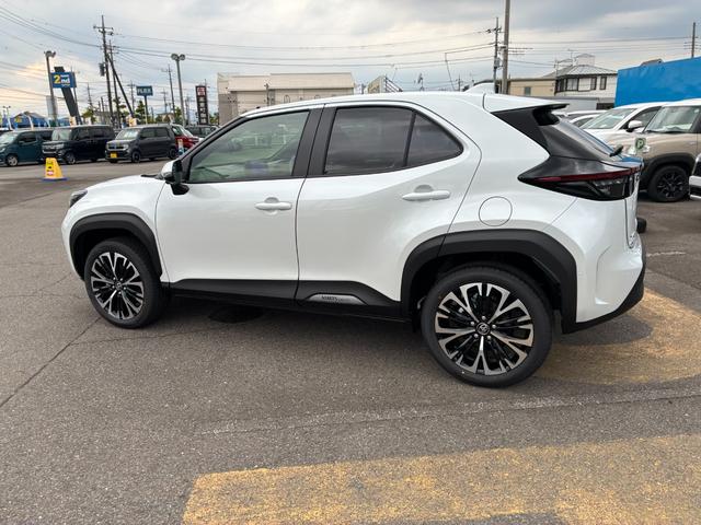 ヤリスクロス ハイブリッドZ 全方位モニター ナビ フルセグTV ETC2.0 アダプティブハイビーム トヨタチームメイト デジタルキー フロアマット シートヒーター ステアリングヒーター パワーシート 8インチディスプレイ(34枚目)