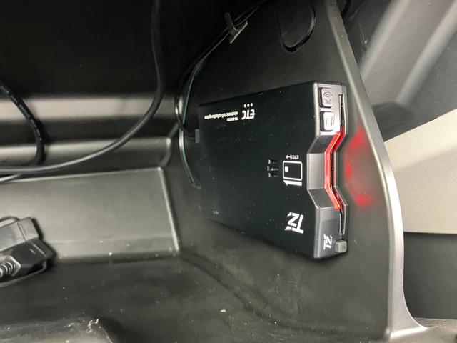 スイフト ハイブリッドMX ナビ フルセグTV バックカメラ ドライブレコーダー ETC LEDライト セーフティサポート ハイビームアシスト アダプティブクルーズコントロール 前席シートヒーター ステアリングスイッチ(22枚目)