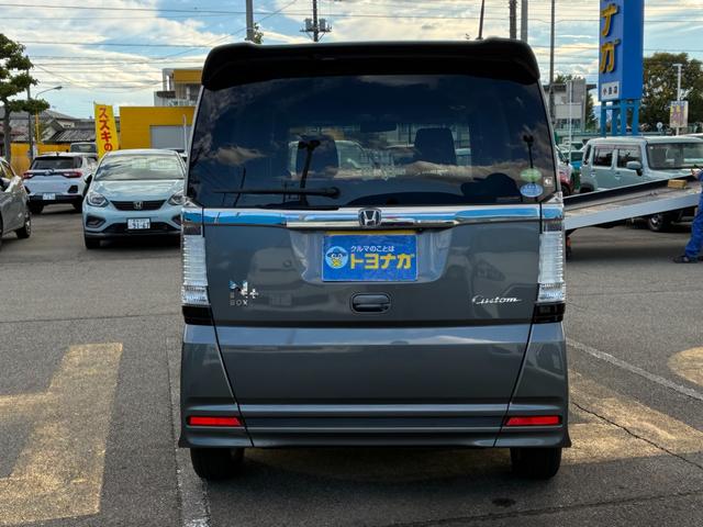 Ｎ－ＢＯＸ＋カスタム Ｇ　車いす仕様車　ナビＴＶ　バックカメラ　ＥＴＣ　ＨＩＤ　雹凹（8枚目）