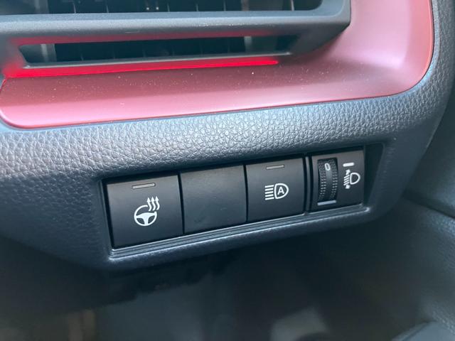 プリウス Z Z 純正12.3型ディスプレイオーディオ 全周囲カメラ ETC2.0 アダプティブクルーズコントロール ステアリングヒーター シートヒーター シートベンチレーション パワーバックドア パワーシート(26枚目)