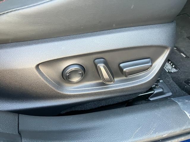 プリウス Z Z 純正12.3型ディスプレイオーディオ 全周囲カメラ ETC2.0 アダプティブクルーズコントロール ステアリングヒーター シートヒーター シートベンチレーション パワーバックドア パワーシート(31枚目)