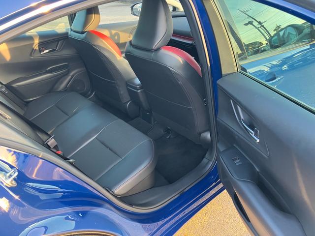 プリウス Z Z 純正12.3型ディスプレイオーディオ 全周囲カメラ ETC2.0 アダプティブクルーズコントロール ステアリングヒーター シートヒーター シートベンチレーション パワーバックドア パワーシート(34枚目)