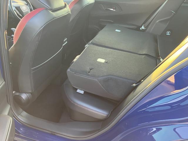 プリウス Z Z 純正12.3型ディスプレイオーディオ 全周囲カメラ ETC2.0 アダプティブクルーズコントロール ステアリングヒーター シートヒーター シートベンチレーション パワーバックドア パワーシート(42枚目)