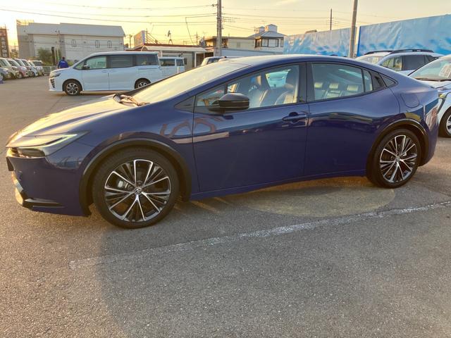 プリウス Z Z 純正12.3型ディスプレイオーディオ 全周囲カメラ ETC2.0 アダプティブクルーズコントロール ステアリングヒーター シートヒーター シートベンチレーション パワーバックドア パワーシート(64枚目)