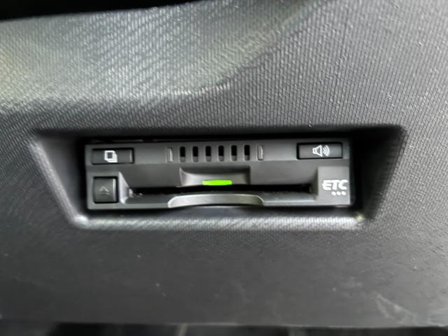 アクア Sスタイルブラック 純正ナビ TV Bluetooth コーナーセンサー LEDヘッドライト ビルトインETC スマートキー フロアマット ドアバイザー ステアリングスイッチ(14枚目)