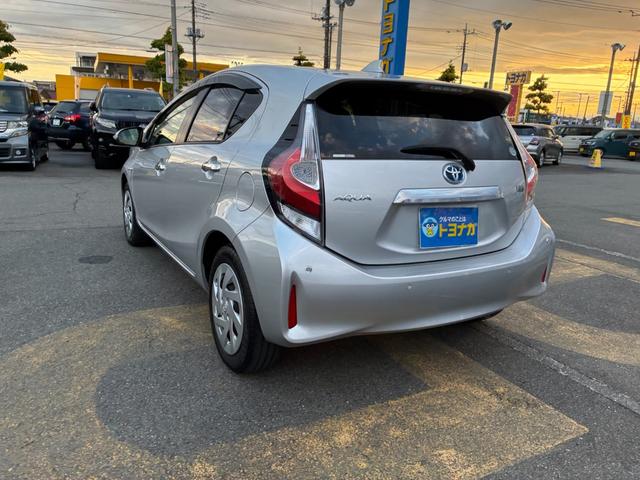 アクア Sスタイルブラック 純正ナビ TV Bluetooth コーナーセンサー LEDヘッドライト ビルトインETC スマートキー フロアマット ドアバイザー ステアリングスイッチ(36枚目)