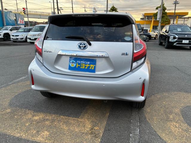 アクア Sスタイルブラック 純正ナビ TV Bluetooth コーナーセンサー LEDヘッドライト ビルトインETC スマートキー フロアマット ドアバイザー ステアリングスイッチ(41枚目)