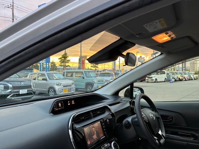 アクア Sスタイルブラック 純正ナビ TV Bluetooth コーナーセンサー LEDヘッドライト ビルトインETC スマートキー フロアマット ドアバイザー ステアリングスイッチ(60枚目)