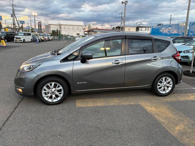 ノート e-パワー X 純正ナビ フルセグTV Bluetooth アラウンドビューモニター ドライブレコーダー コーナーセンサー ETC LEDヘッドライト フォグランプ アルミホイール フロアマット ドアバイザー(26枚目)