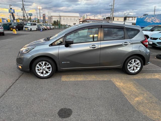 ノート e-パワー X 純正ナビ フルセグTV Bluetooth アラウンドビューモニター ドライブレコーダー コーナーセンサー ETC LEDヘッドライト フォグランプ アルミホイール フロアマット ドアバイザー(27枚目)