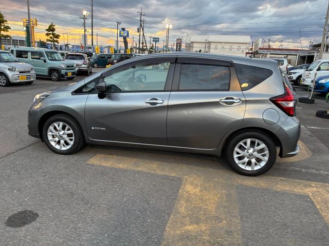 ノート e-パワー X 純正ナビ フルセグTV Bluetooth アラウンドビューモニター ドライブレコーダー コーナーセンサー ETC LEDヘッドライト フォグランプ アルミホイール フロアマット ドアバイザー(31枚目)